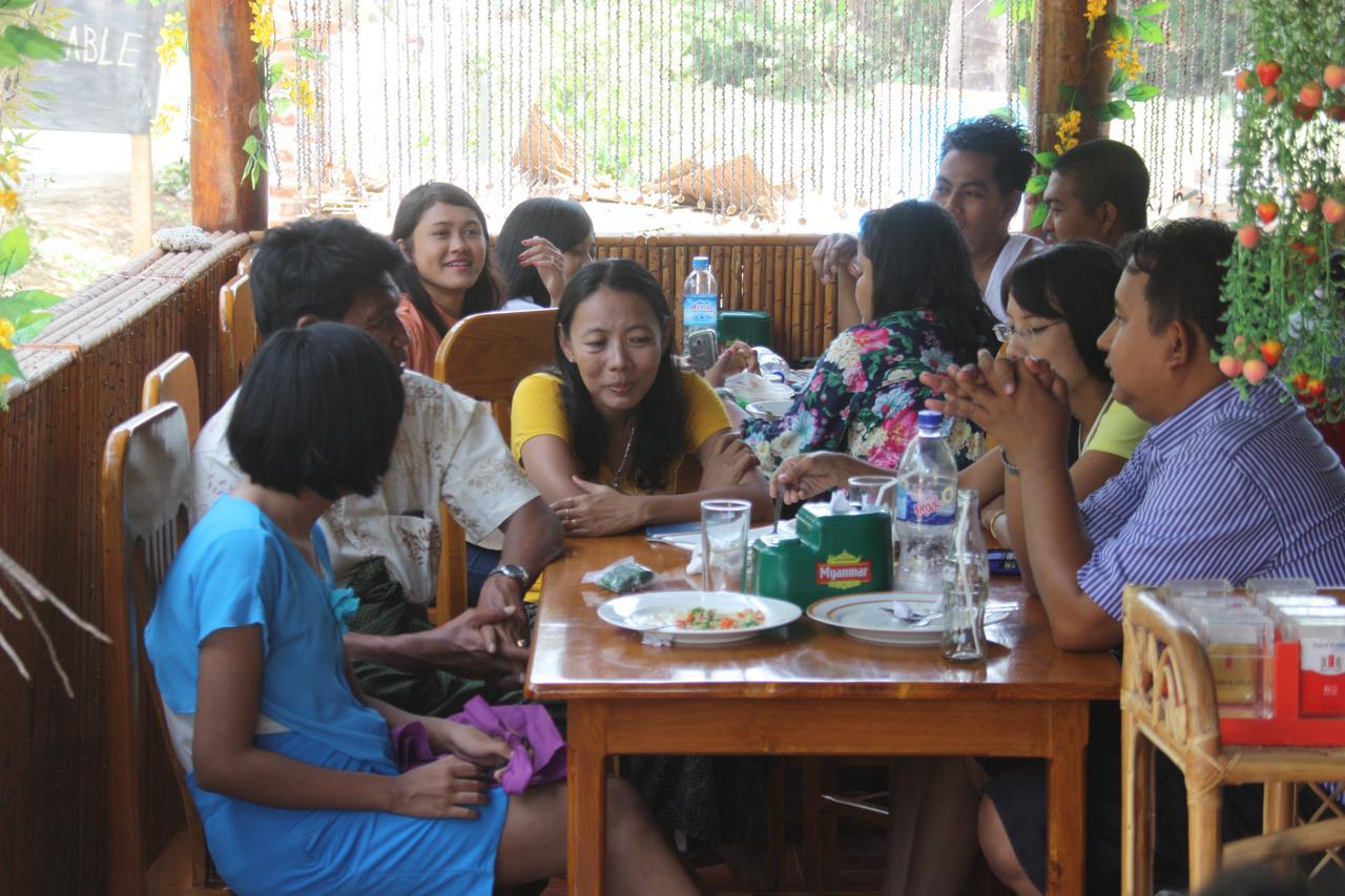 Soe Ko Ko Beach House & Restaurant Ngwesaung Eksteriør bilde